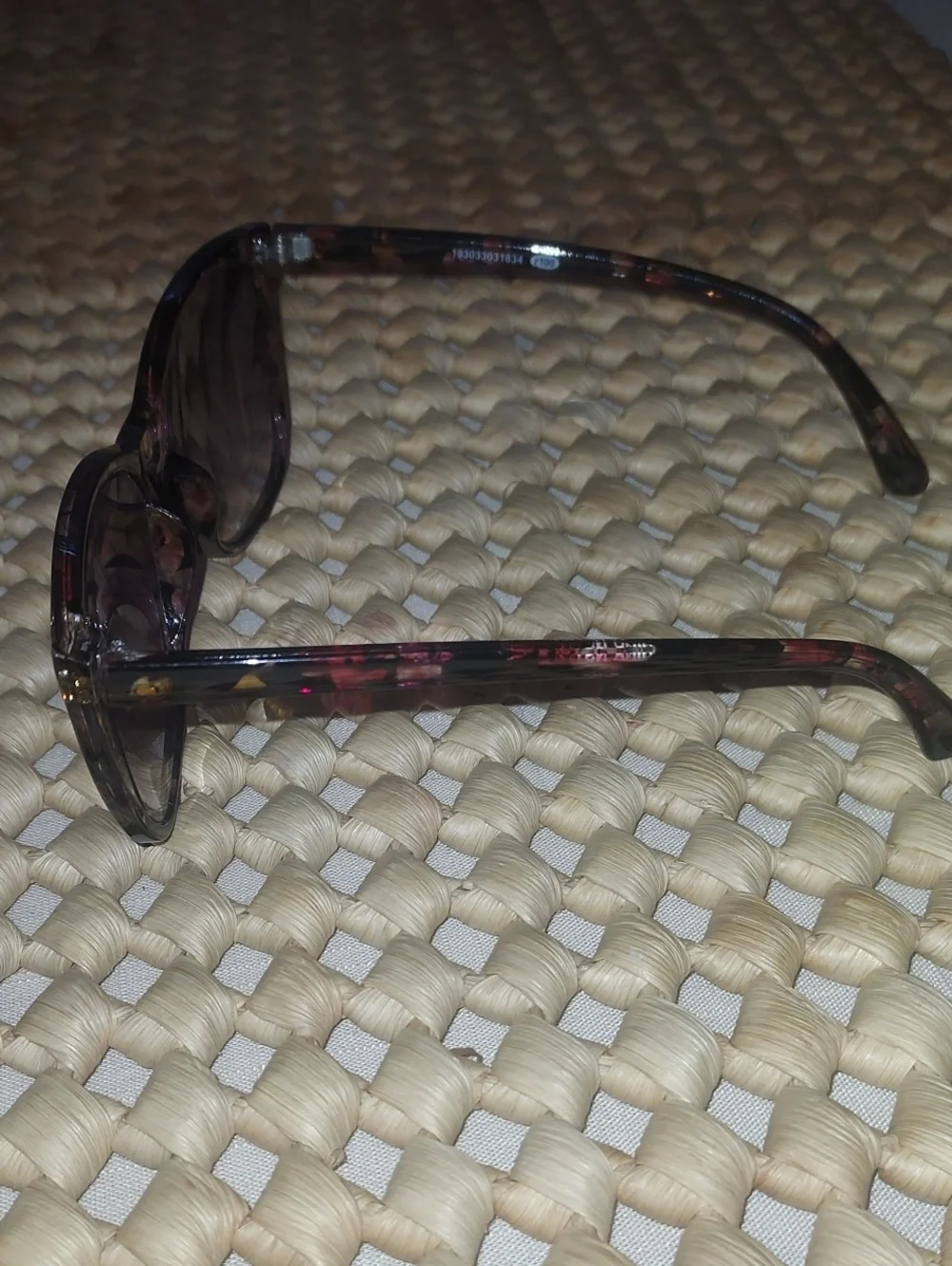 Sunsentials By Foster Grant Sunglasses